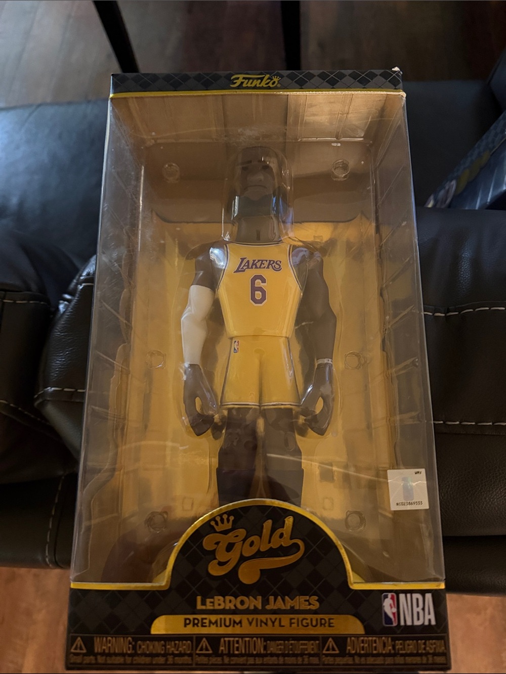 Funko Gold LeBron James Lakers Yellow and Purple Vinyl Figure